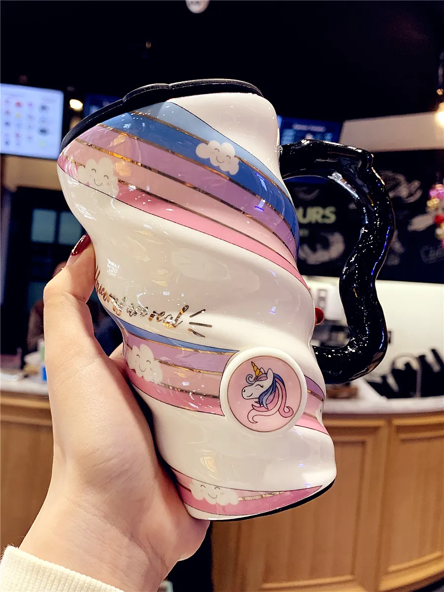 Creative personality large capacity mug Internet celebrity coffee ceramic cup with lid cute schoolgirl household drinking cup