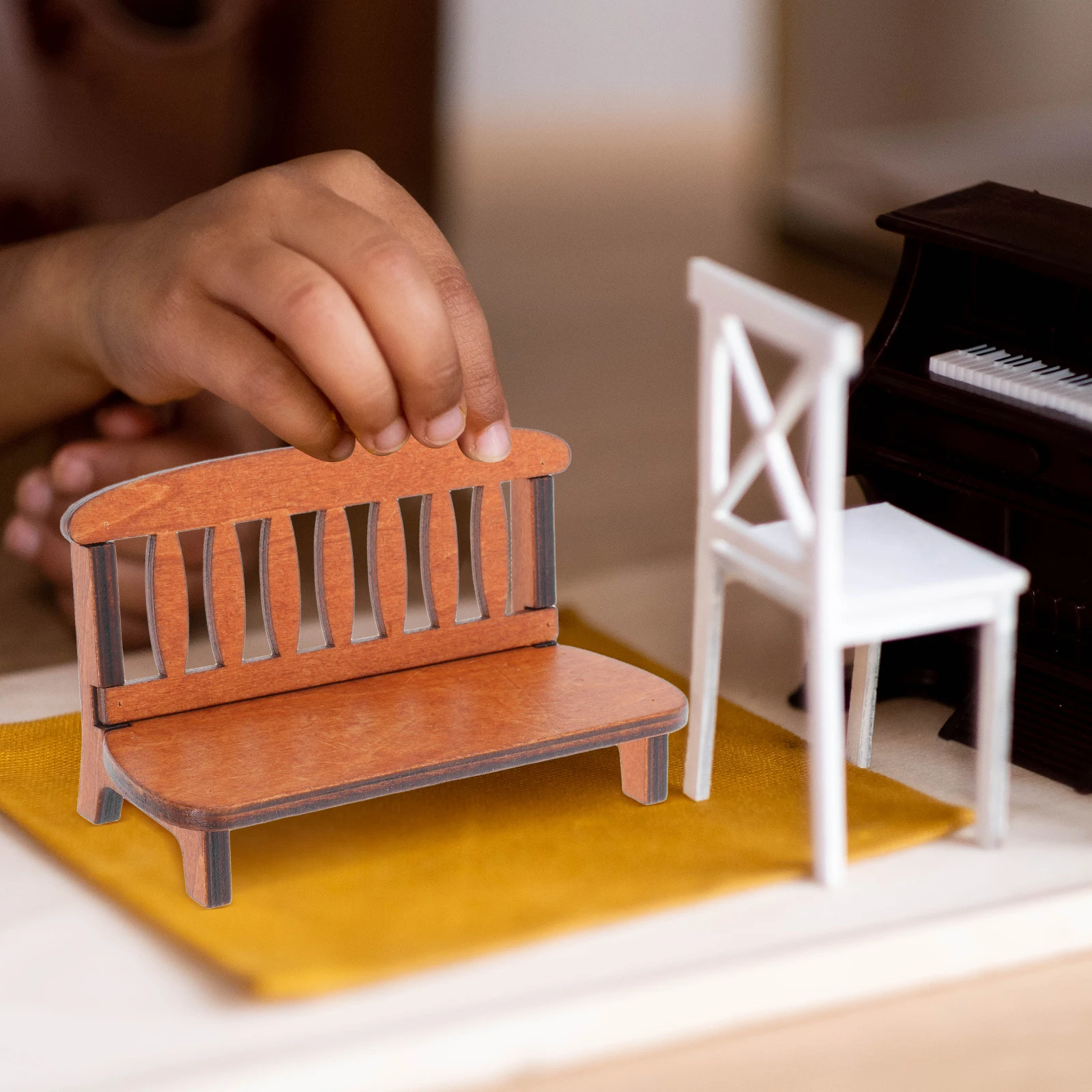 1pc Furniture Wooden Bench Ornaments Chair Model Photo Prop Miniature Settee Green Office Home Decor Vintage Craft Adorable