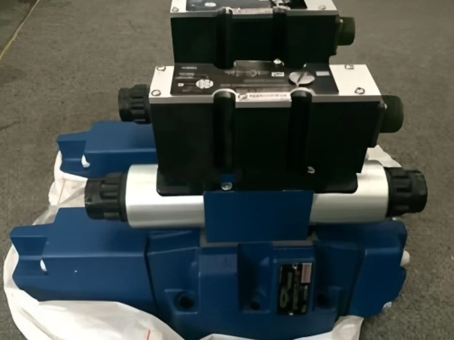 

HUADE Huade electro-hydraulic proportional reversing valve HD-4WRZE16-7X 4WRZ10 4WRZE10 4WRZ16 4WRZ25 4WRZE25