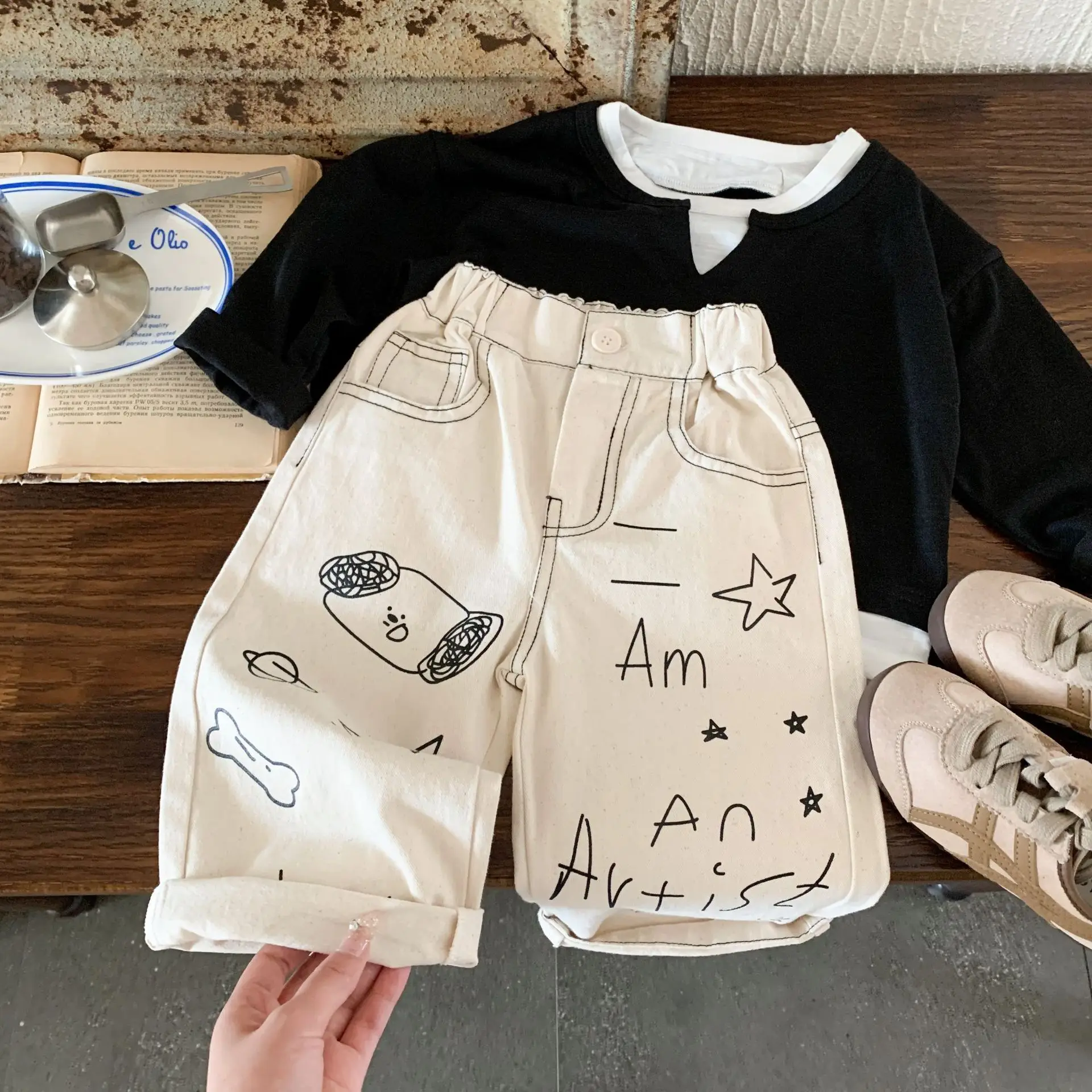

2025 Autumn Cotton Boys' Casual Loose Graffiti Trousers New Cartoon Straight-Leg Trousers