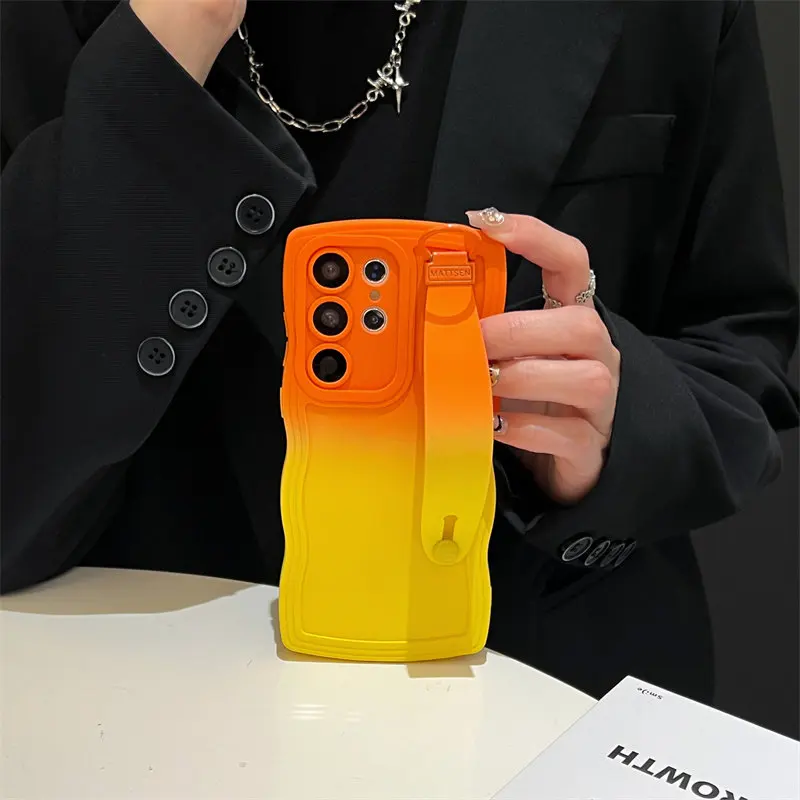 Farbverlauf Wellenmuster Armband-Hülle für Samsung Galaxy S26 Ultra S25 S24 S23 S22 Ultra S24 FE S26 Plus A55 A35 A36 Halterungsabdeckung