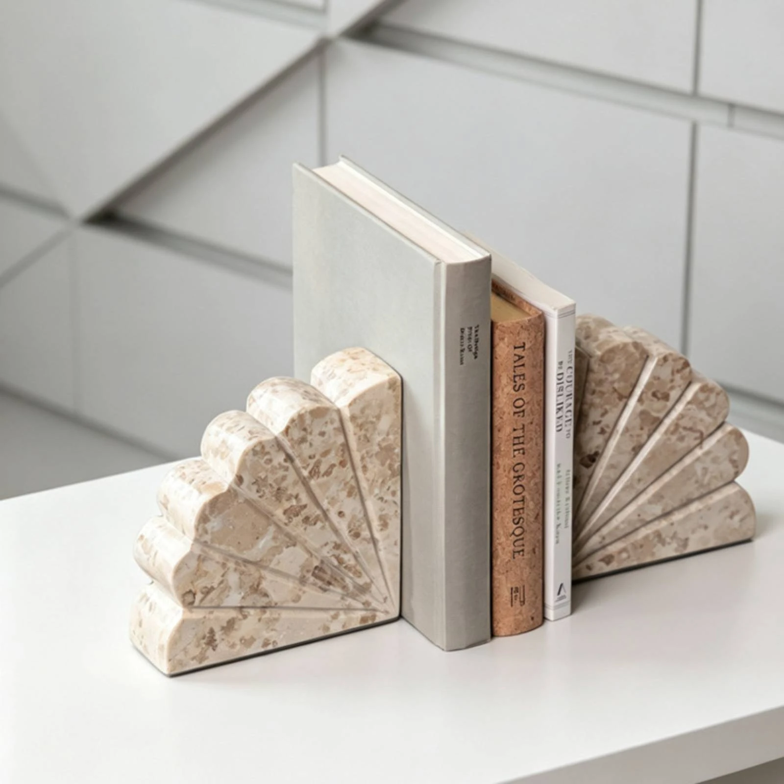 Shell Bookend Marbled Decorative Bookend Sculpture Unique Decor Lightweight for Collectors, Bookshelf, Desktop