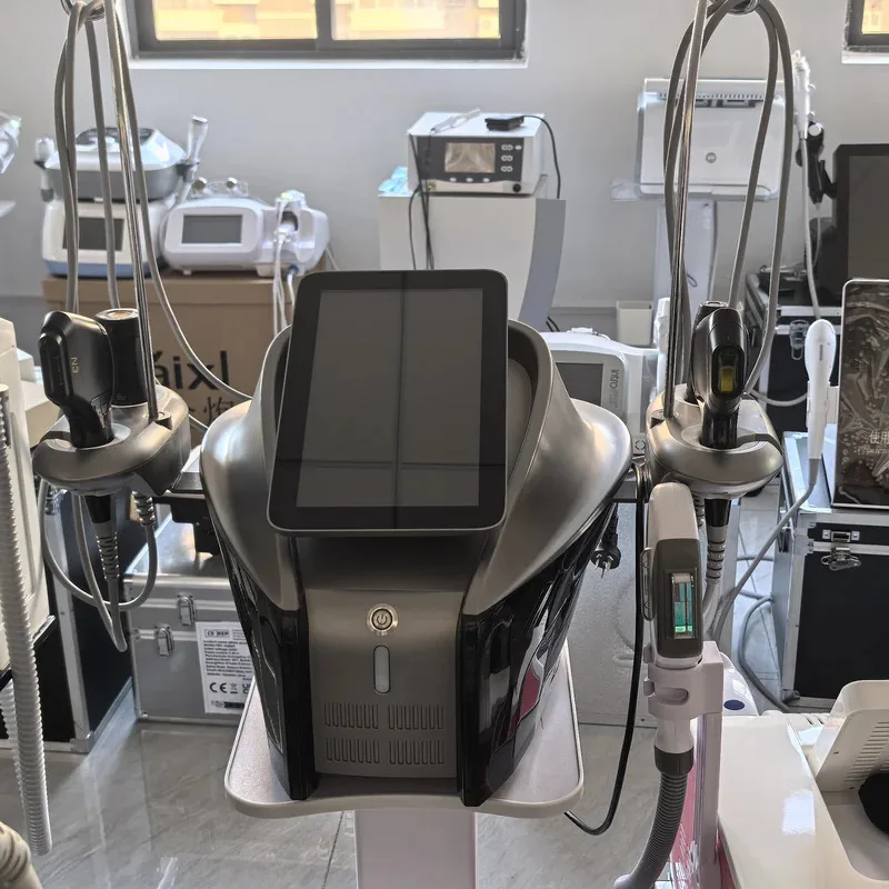 

Профессиональный косметологический аппарат 4-в-1 MFU+RF - Черное Золото, высокая интенсивность для подтяжки лица, коррекции фигуры и омоложения кожи.