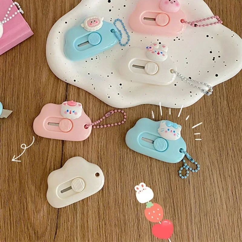 1 Piece Sweet Mini Cutter Paper Cute Cartoon Animal Bunny Kitten Box Cutter with Pendant Small Potable Utility Knife Student