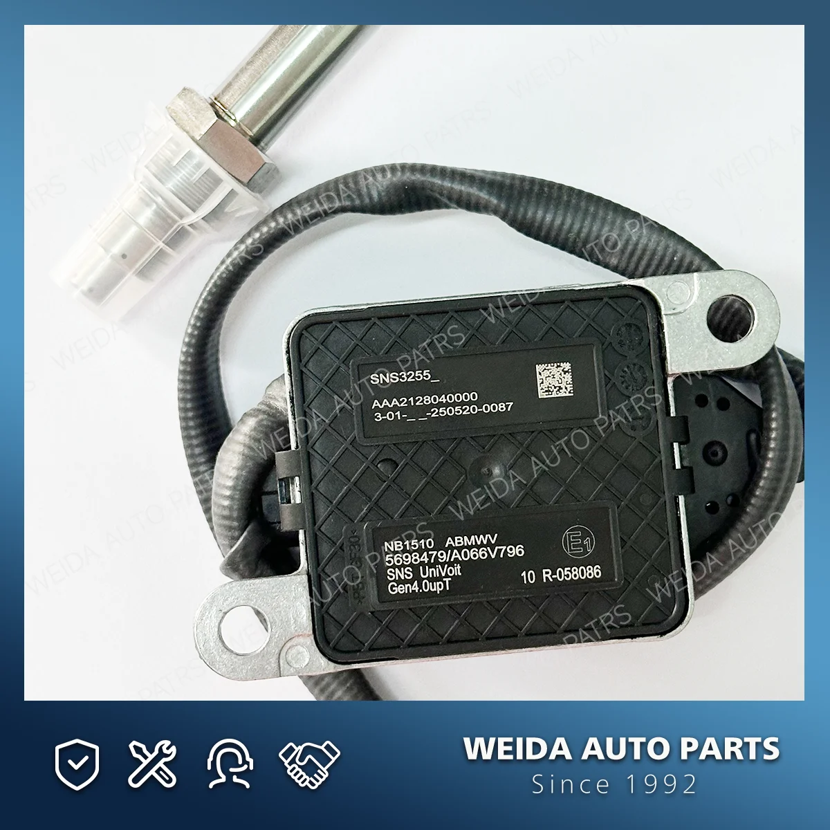 

New Nitrogen Oxide Sensor NOx Sensor FOR CUMMINS High Auto Sensor Car Spare Parts 5698479 SNS3255