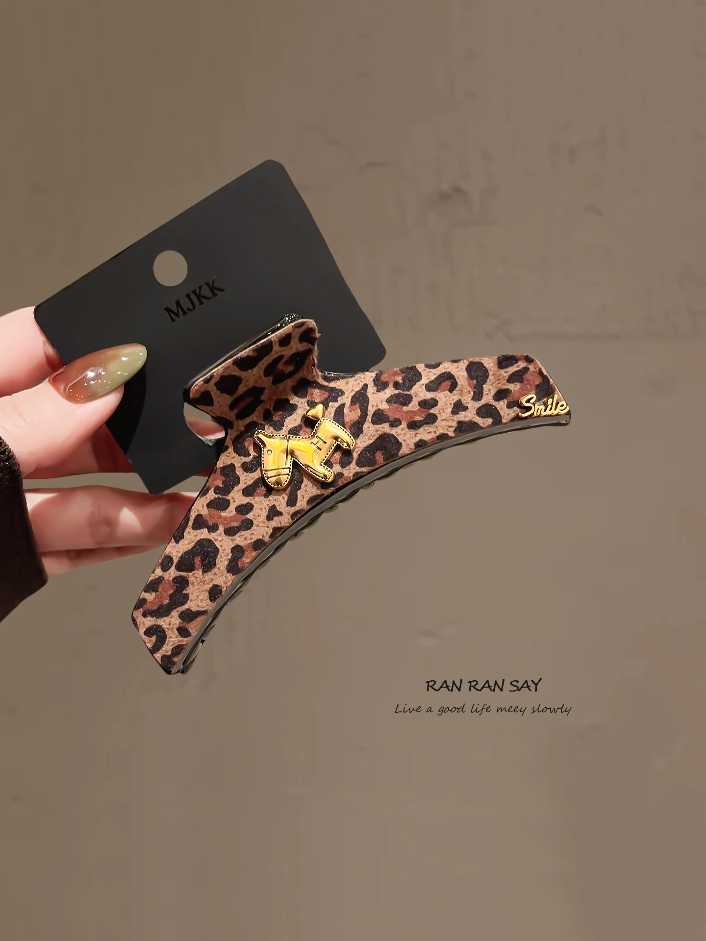 presilha-de-cabelo-feminina-luxuosa-com-estampa-de-leopardo-retro-grande-para-penteados-com-varios-cabelos-decorativa-para-o-ano-novo