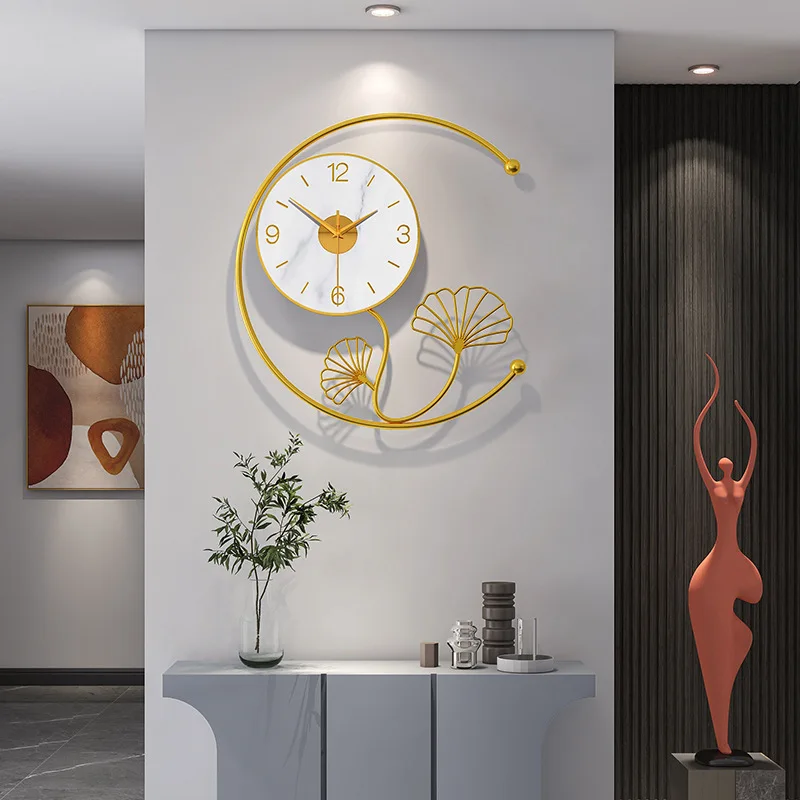 

Iron Art Creative Living Room Decorative Silent Sweeping Wall Clock Ginkgo Biloba Leaves Round High Density Dial Plate