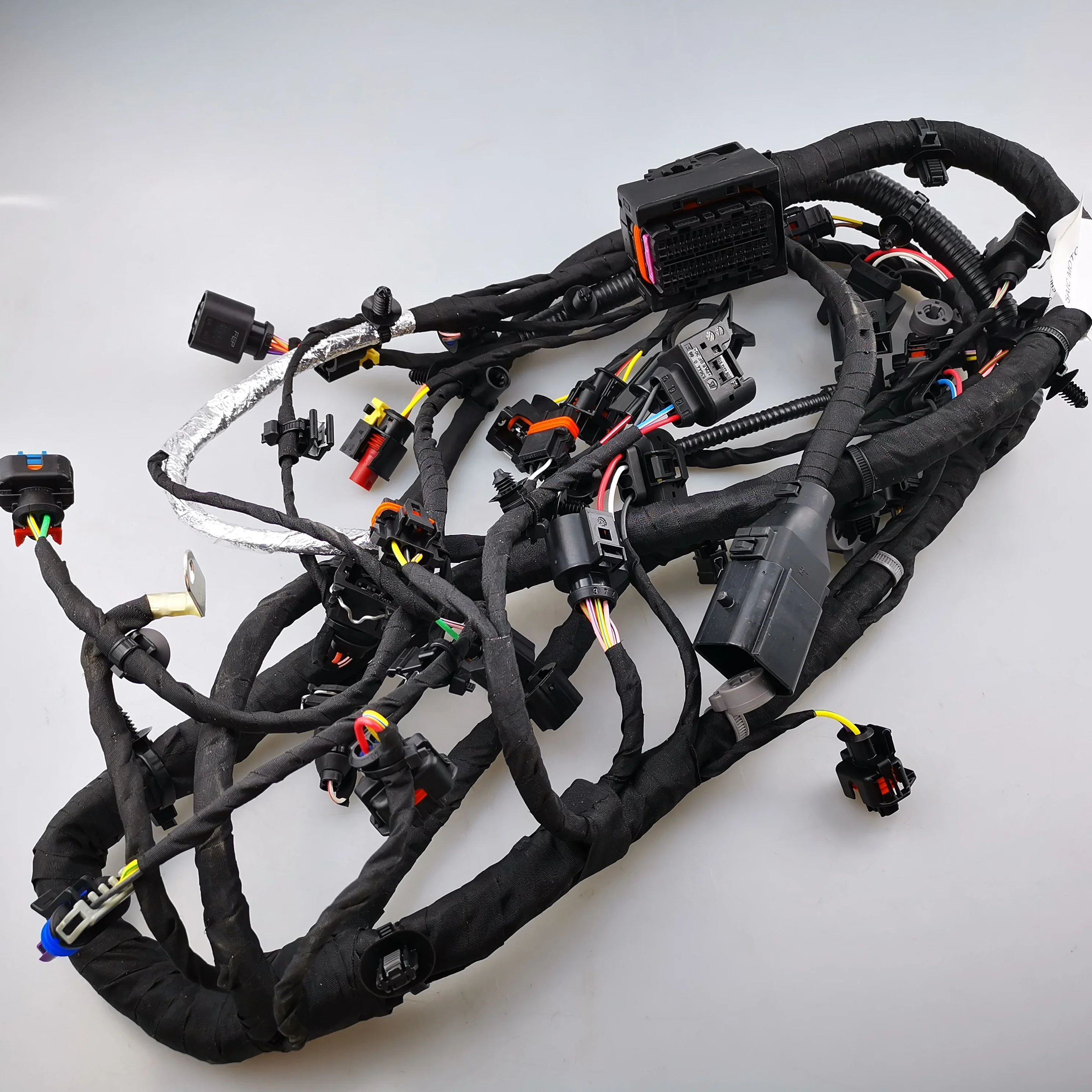 SAIC MAXUS D90 original engine wiring harness assembly 10371377