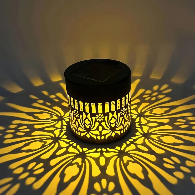 Outdoor Solar Fence Light IP65 Metal Yard Wall Lamp for Outdoor Garden Deck Steps Wall Home Decor Festive Atmospheres