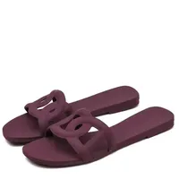 Summer Hot Sale Trendy Fashion Style Jelly Colour Simple Outdoor Indoor Slides for Women Slipper Beach Footwear Cool Sexy