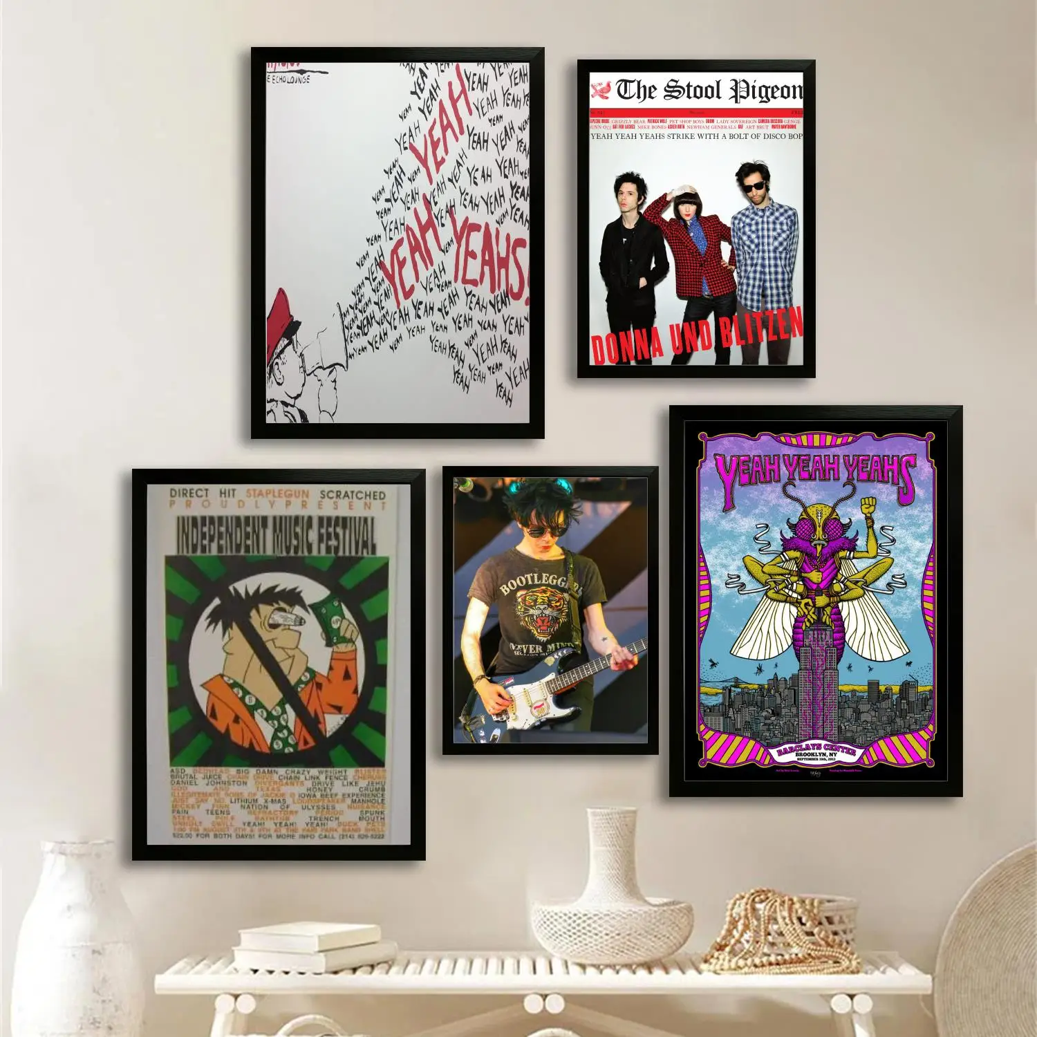 Yeah Yeah Yeahs Canvas Art Poster, Wall Art, Picture Print, Modern Family, Bedroom Decor, Posters,Decorative painting