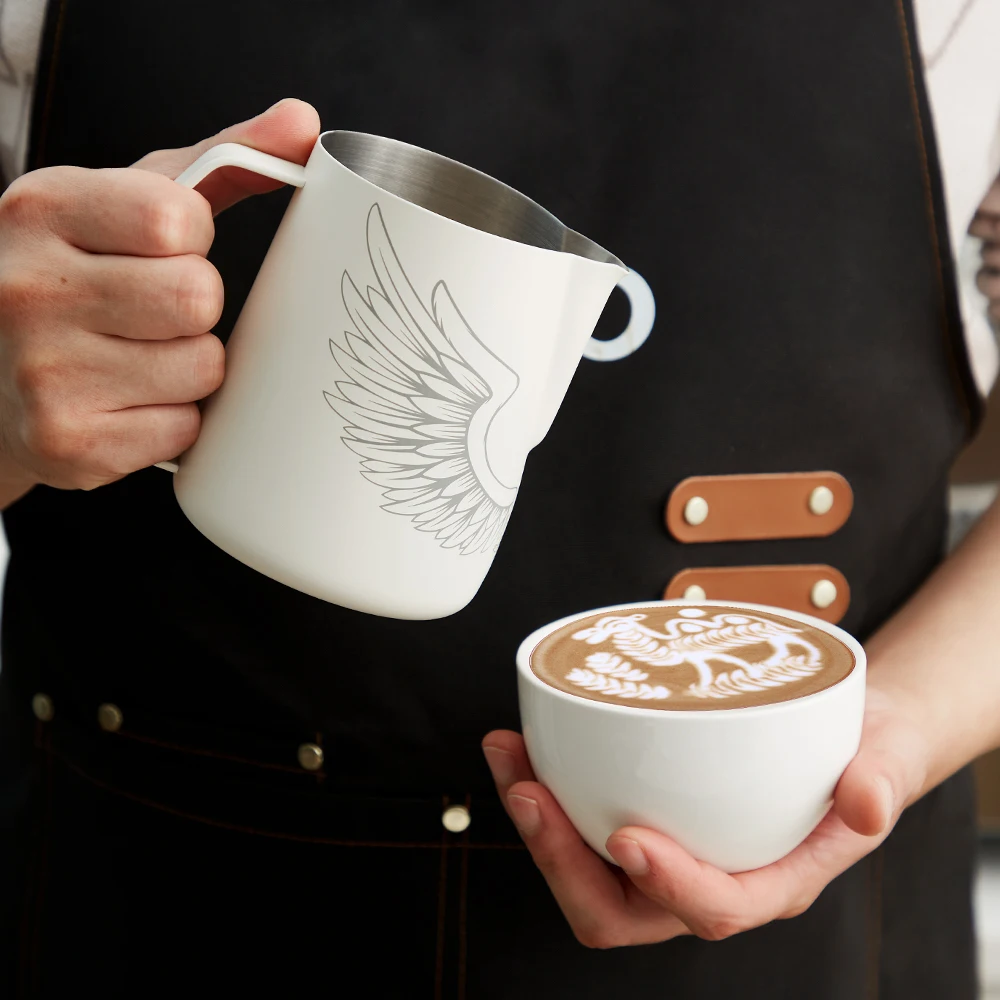 zeroHero Stainless Steel Milk Frothing Cup 600ml 304 V-Spout Dual Flow-Groove Latte Art Pouring Jug for Coffee Shop Baristas Use