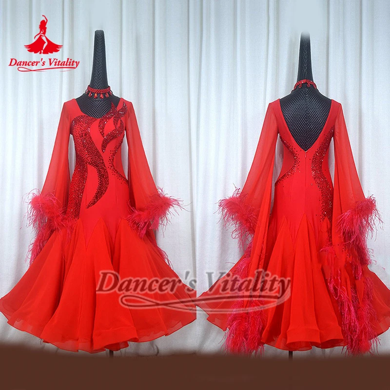 

Женские бальные танцы с V-образной спинкой, красные роскошные страусиные перья с длинными рукавами, большие свободные платья с ожерельем на заказ