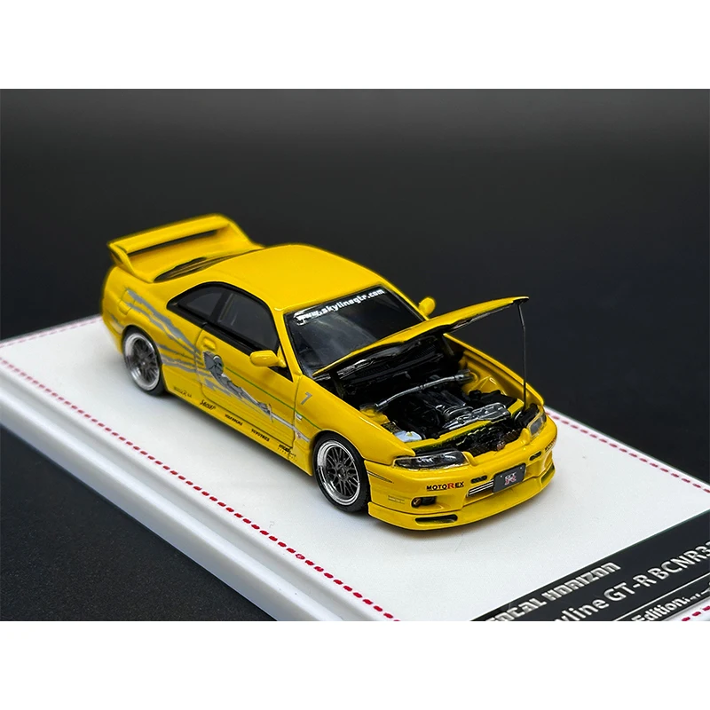 FH In Stock 1:64 Skyline GTR R33 BCNR33 R32 S Tune Carbon Black Diecast Diorama Car Model Collection Miniature Toy Focal Horizon