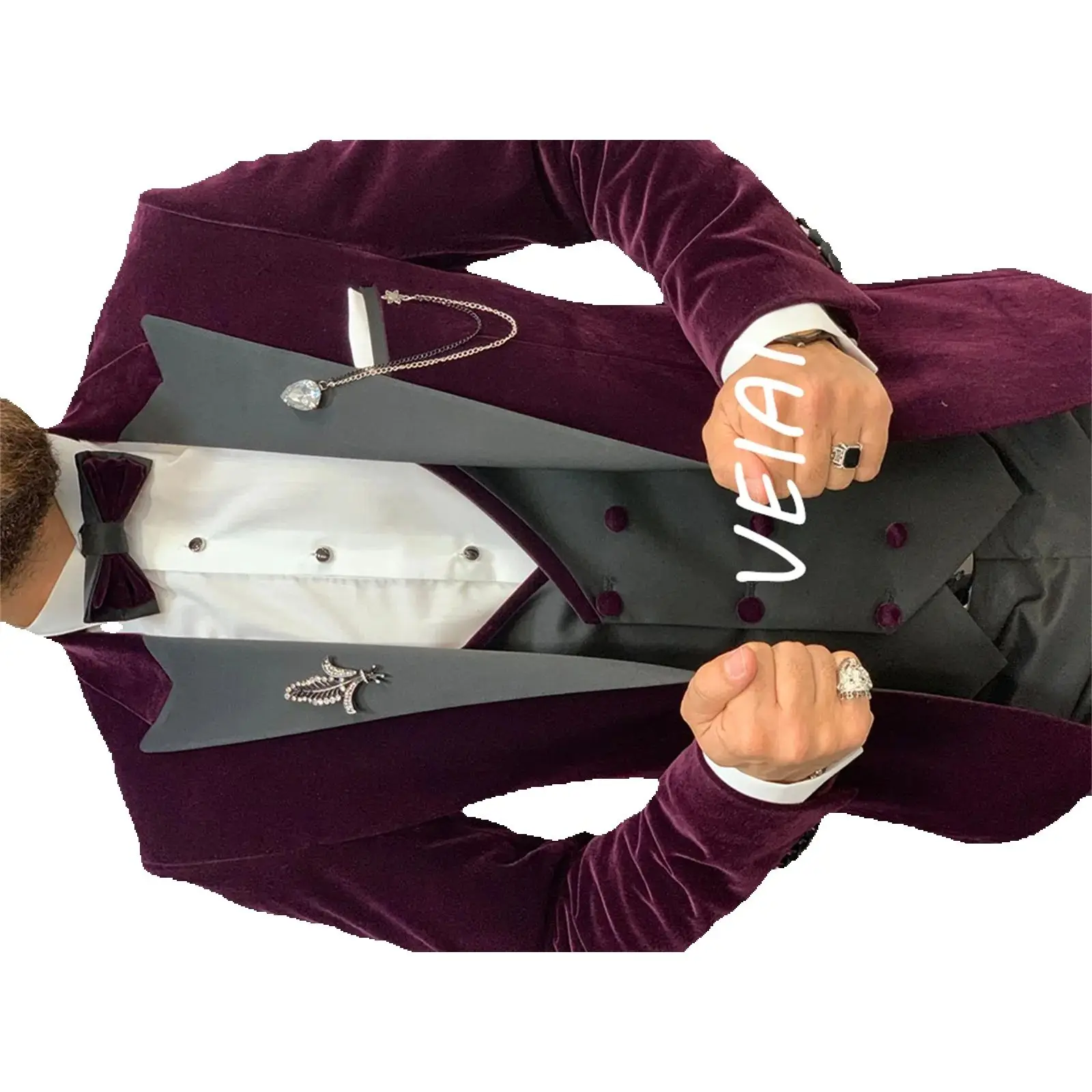 

CustomizedMen Suits Fashion Luxury Balck Peaked Lapel Slim Fit Regular Coat Pants Vest Three Piece Velvet Blazer Custom Made Wed