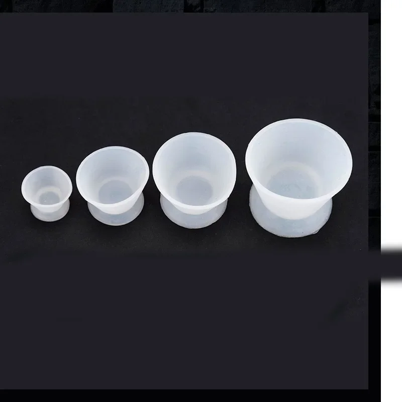 

4pcs/Set Dental Self-Setting Cup Dental Oral Material Silicone Rubber Self-Setting Cup Dental Cement Powder Rubber Bowl