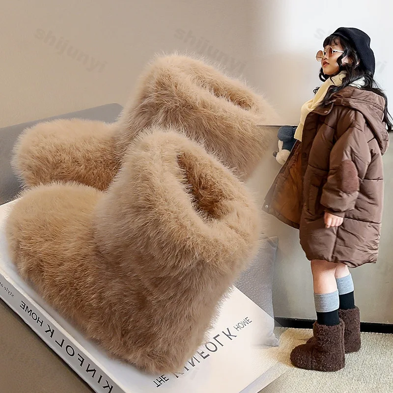 الأطفال أحذية الثلوج 2025 شتاء دافئ أفخم مريحة المضادة للانزلاق أحذية قطنية غير رسمية رقيق فروي الباردة واقية أحذية بوت قصيرة مسطحة