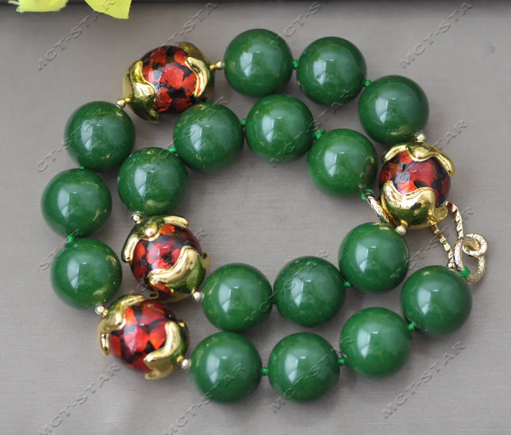 

MTC·STAR Z13345 20'' 25mm Green Round Jade Gold-Plated Flame Murano Glass Necklace Custom Jewelry
