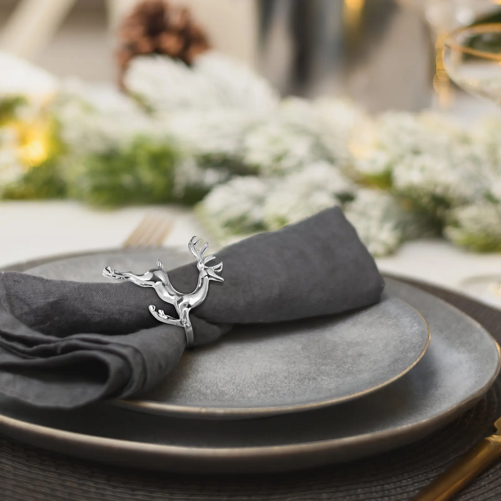 6Pcs Reindeer Napkin Rings Christmas Dinner Banquet Napkin Holder Silver Metal Holiday Table Setting Christmas Table Decors
