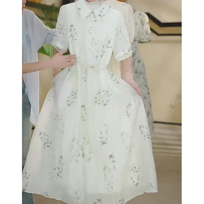 Abito camicia stampato pop femminile 2025 Estate Nuovo abito sexy con gonna temperamento di alta qualità da donna squisita di fascia alta