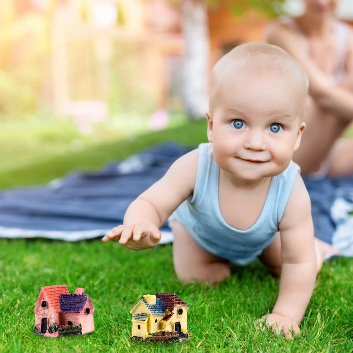 

4Pcs Resin Ornament Mini House Miniature Landscape Accessory Durable Non Decay Craft for Mini Garden and Home Decor