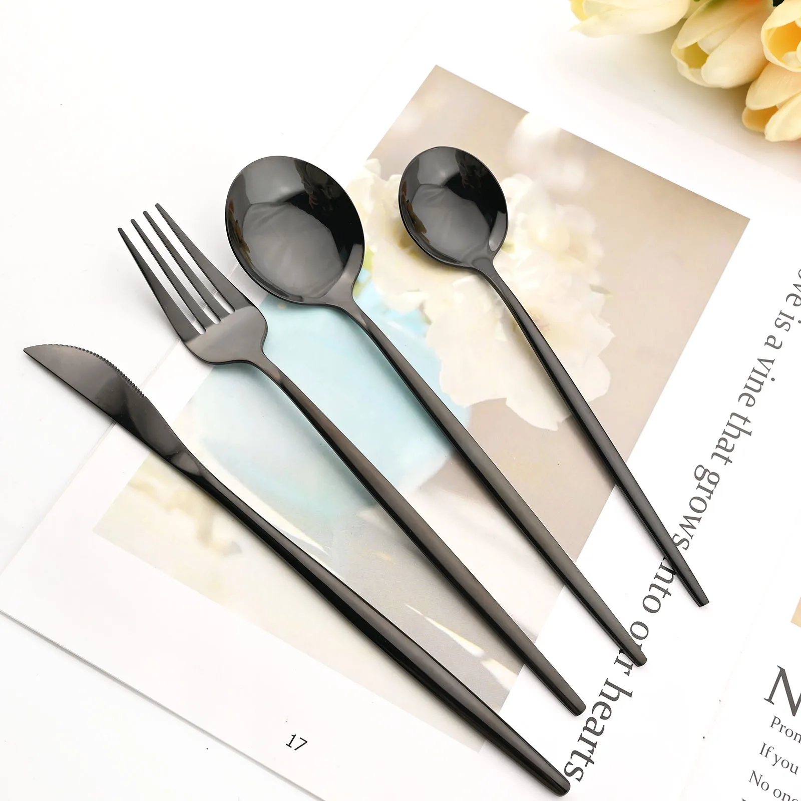 

Western Black 24Pcs Dinnerware Stainless Steel Cutlery Set Dinner Knife Fork Dessert Spoon Tableware Set Kitchen Silverware Set