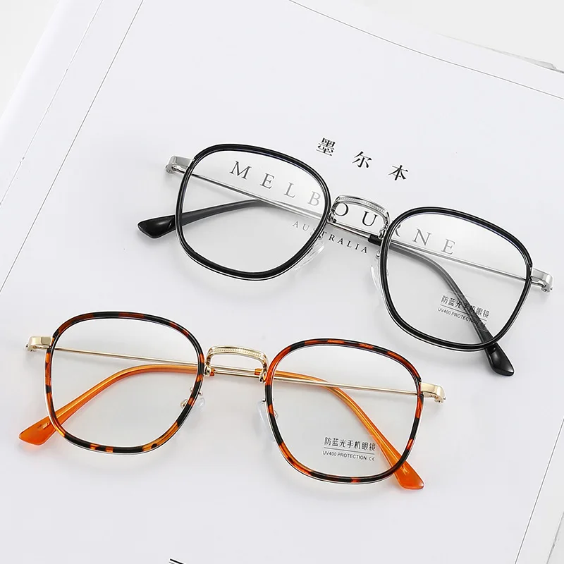 2021 Fashion unisex square Plain glasses for men women Metal frame glasses for party eyeglasses Gentle Black Edging frame