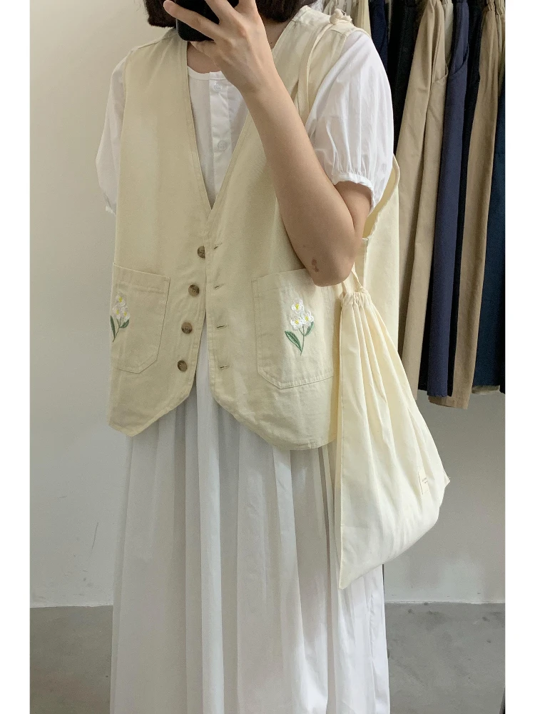 

Vintage Floral Embroidered Vest Cardigan Women V-neck Sleeveless Camisole Tank Top Cute Spring Summer Chic Loose Outerwear Top