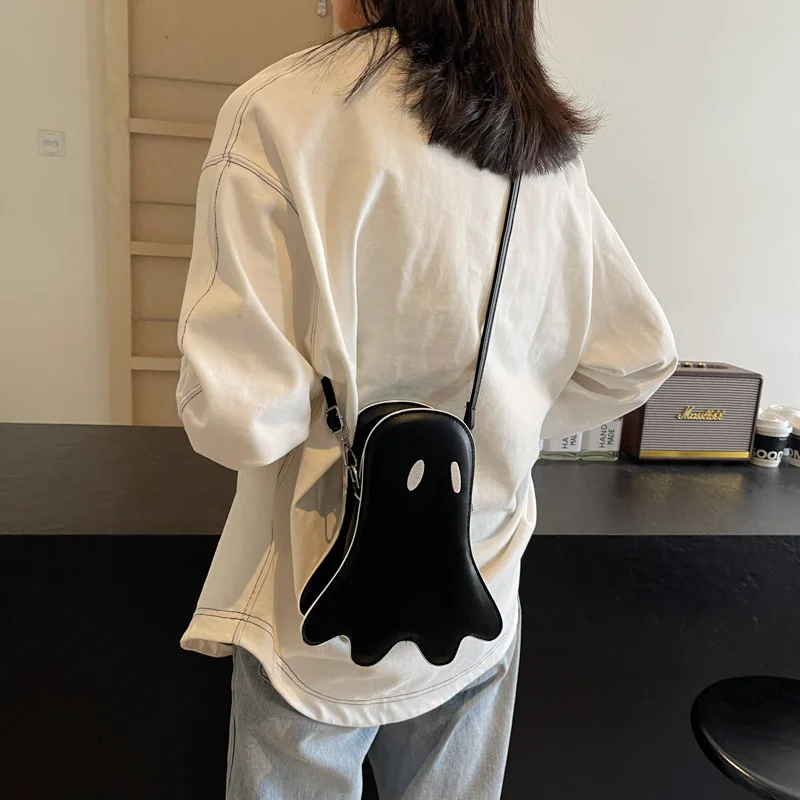 Creative bag ugly cute bag women 2026 new trendy cool personality shoulder messenger bag