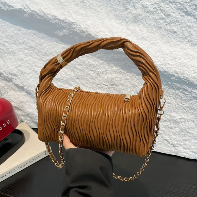 

2025 New Korean Underarm Bag Women Niche Minimalist Shoulder Dumpling Crossbody Casual Purse