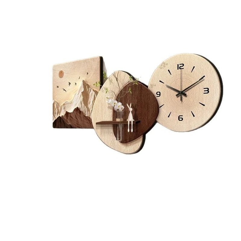 Backed by a backing room, dining room decorative painting, high-end clock, living room hanging painting