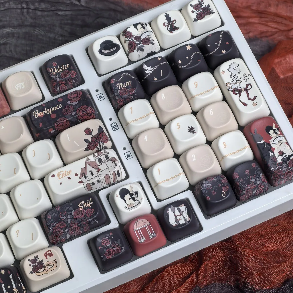 

Peter's Garden Keycaps Cherry/MOA Profile PBT Dye-Sub Creative Rabbit Red And Black Keycaps Wooting Aula F75 Mechanical Keycaps