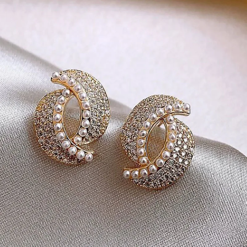 

925 Silver Needle Korean Fashion Crystal Pearl Earrings For Women Jewelry 2025 Trending New Luxury Women's Stud Earrings Brincos