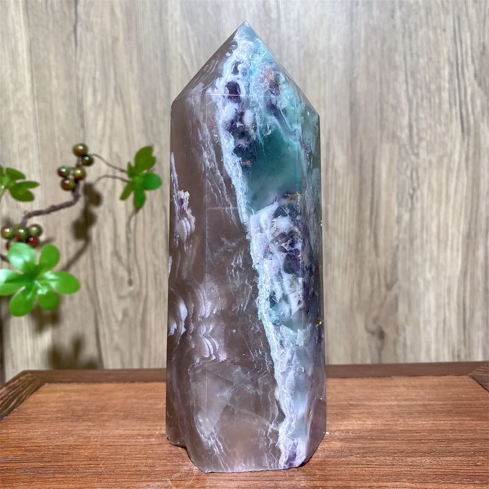 

Большая флюоритовая башня