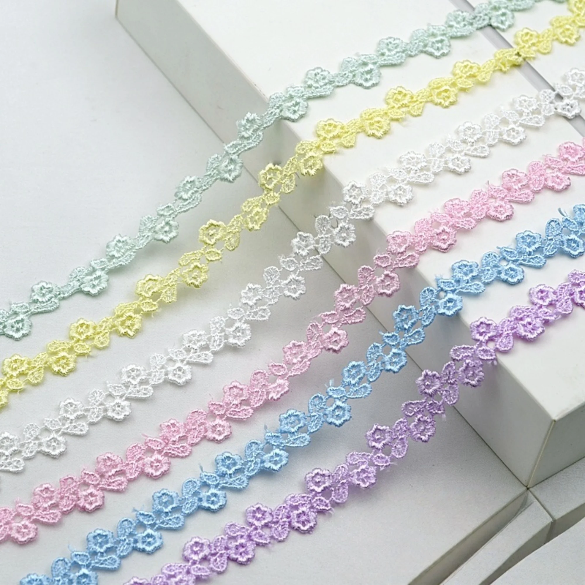 

1 ярда шириной 0,59 дюйма, кружевная отделка, кружево с цветочной вышивкой, кружевная отделка с цветочным узором для фаты, кружево для платья своими руками