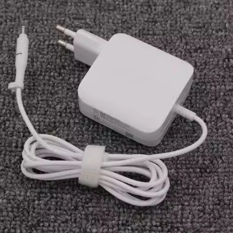 Suitable for Samsung notebook power supply 19V3.42A 3011 small port white fine port W16-065N4D ultrabook