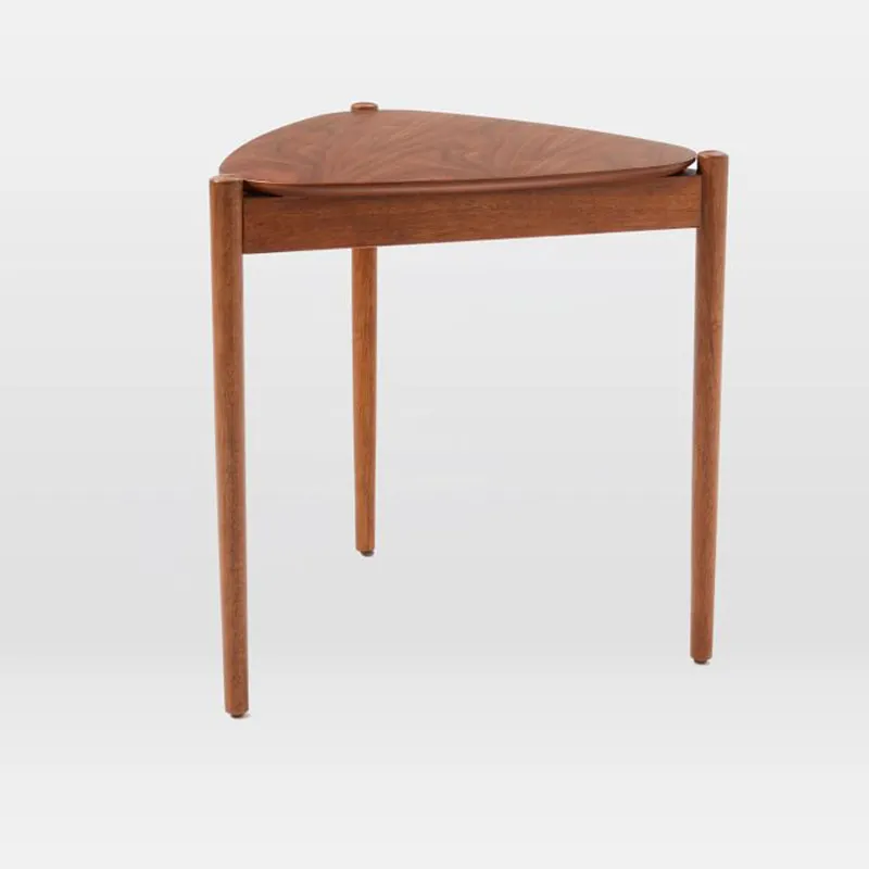 

Средневековый/приставной столик, скандинавская реплика кофейного столика из массива тика, комбинация датской вишни и дерева