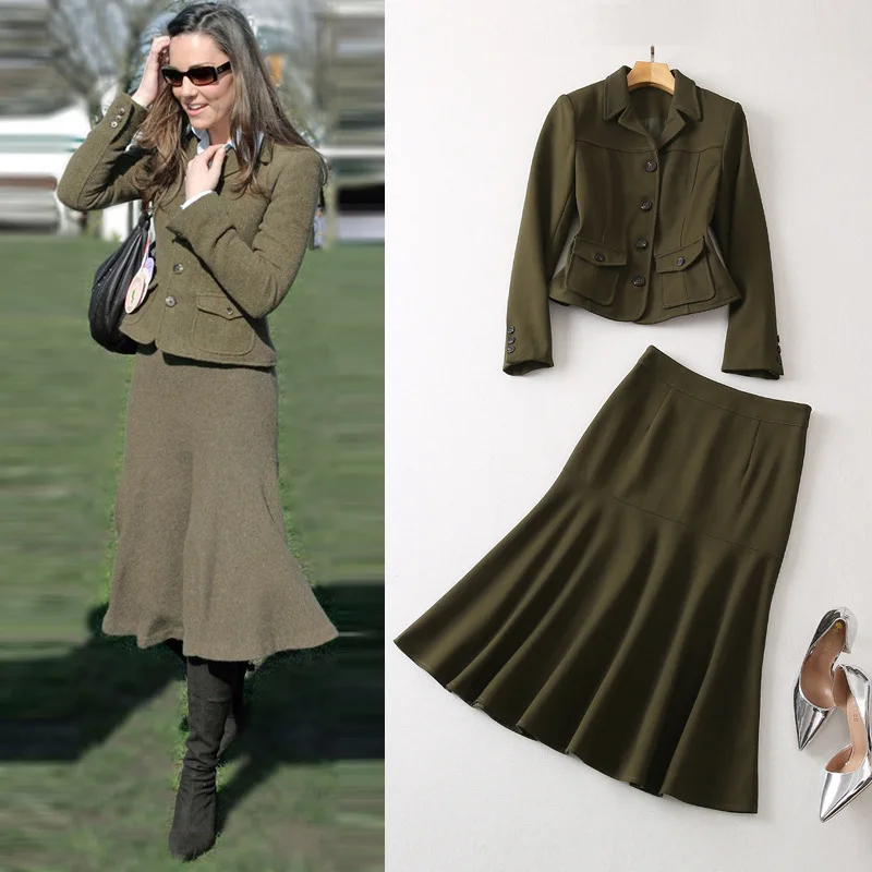 

Зимний однобортный топ с отложным воротником и длинными рукавами 2025 года и женский однотонный комплект с юбкой