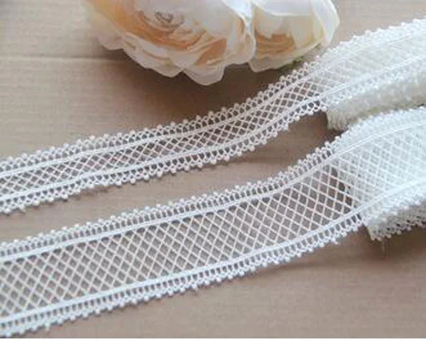 Width: 25mm & 35mm Brief Design Polyester Lace Garment Fabric Laces Sewing Accessories Lace Trims(ss-859)