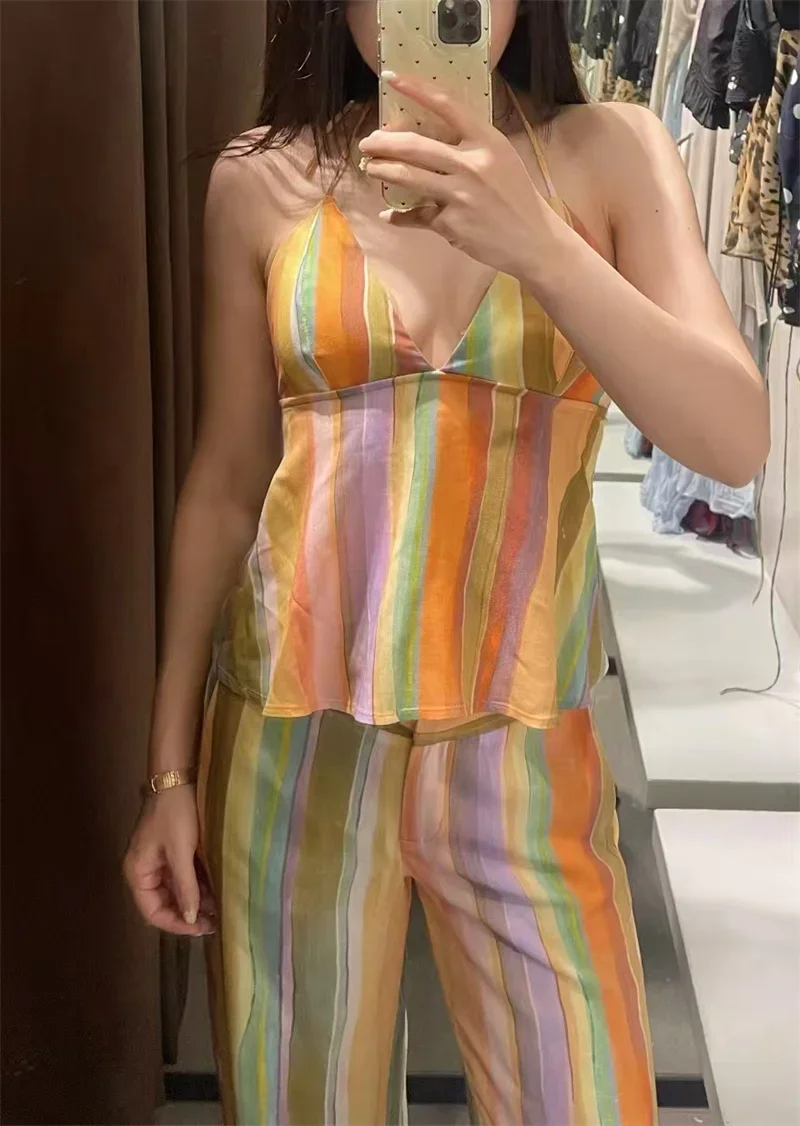 ZOCI Women's Top 2026 Summer New Colorful Striped Halter Neck Sleeveless Sexy Top Beach Vacation Lively and Cute