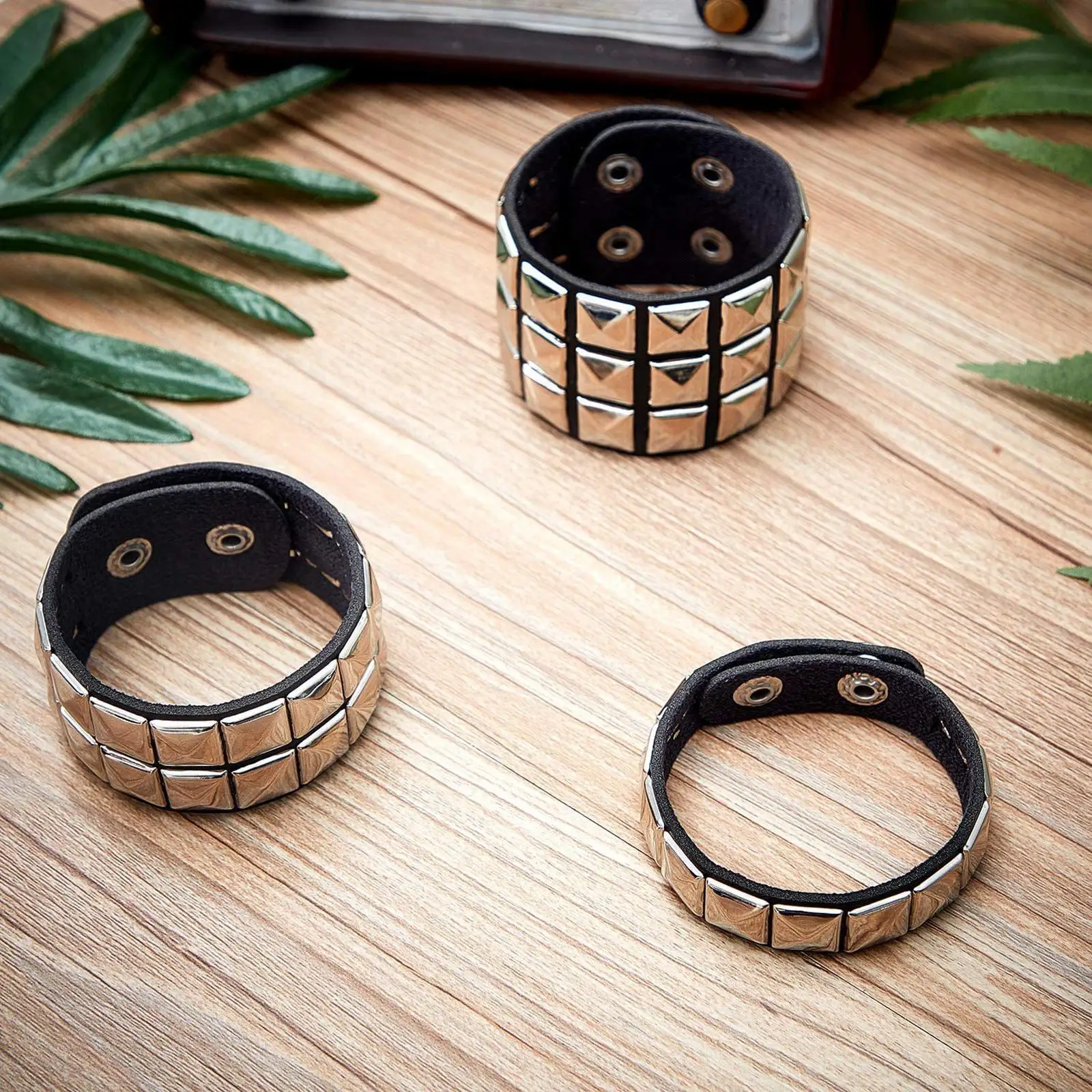 3x PU Leather Studded Punk Bracelet Halloween Unisex Party Rivet Cuff Bangle