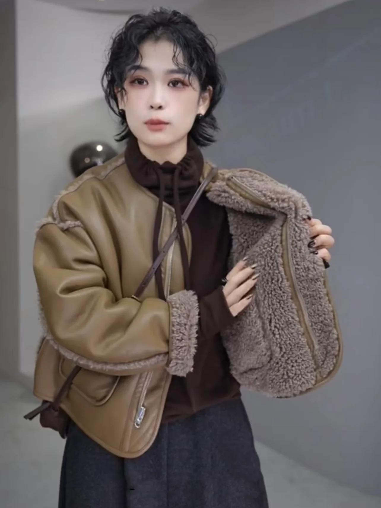 

Куртка из овечьей шерсти, тканевая женская длинная удлиненная длина ниже колена, до середины икры, до щиколотки, защита с полным покрытием, теплый зимний стиль