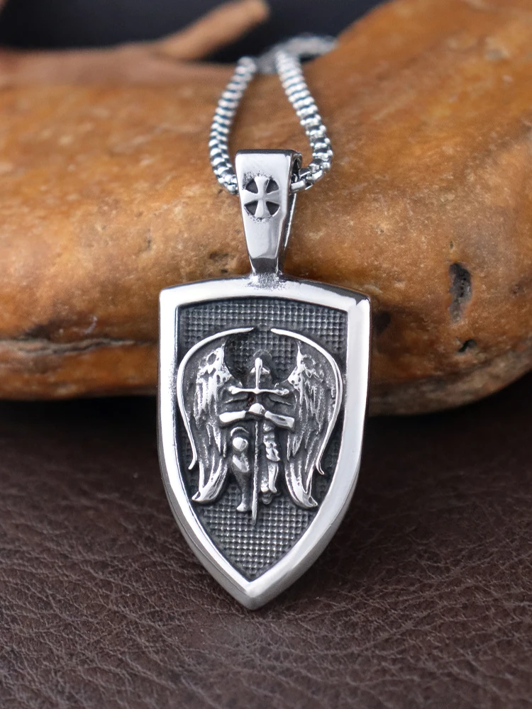 Pendentif archange en acier 316L, collier de Saint Michael pour hommes, bijoux amulette catholique, cadeau de baptême Vintage, accessoires religieux