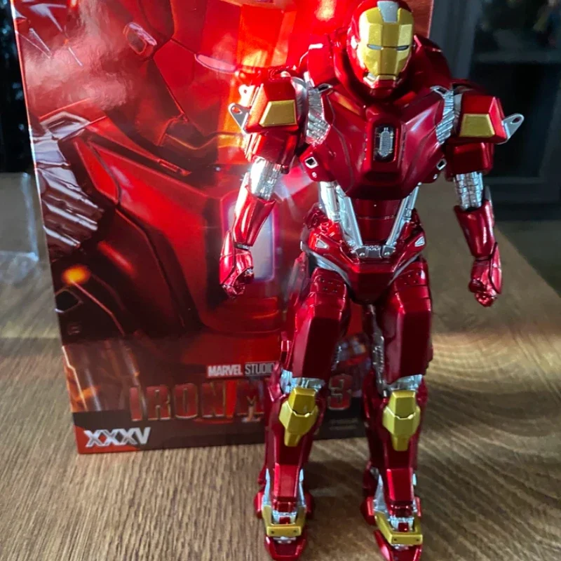 Originele ZD Speelgoed Iron Man Action Figure 18 cm MK35 War Machine Tony Stark PVC Periferie Model Desktop Speelgoed Cadeau voor kinderen Geschenken