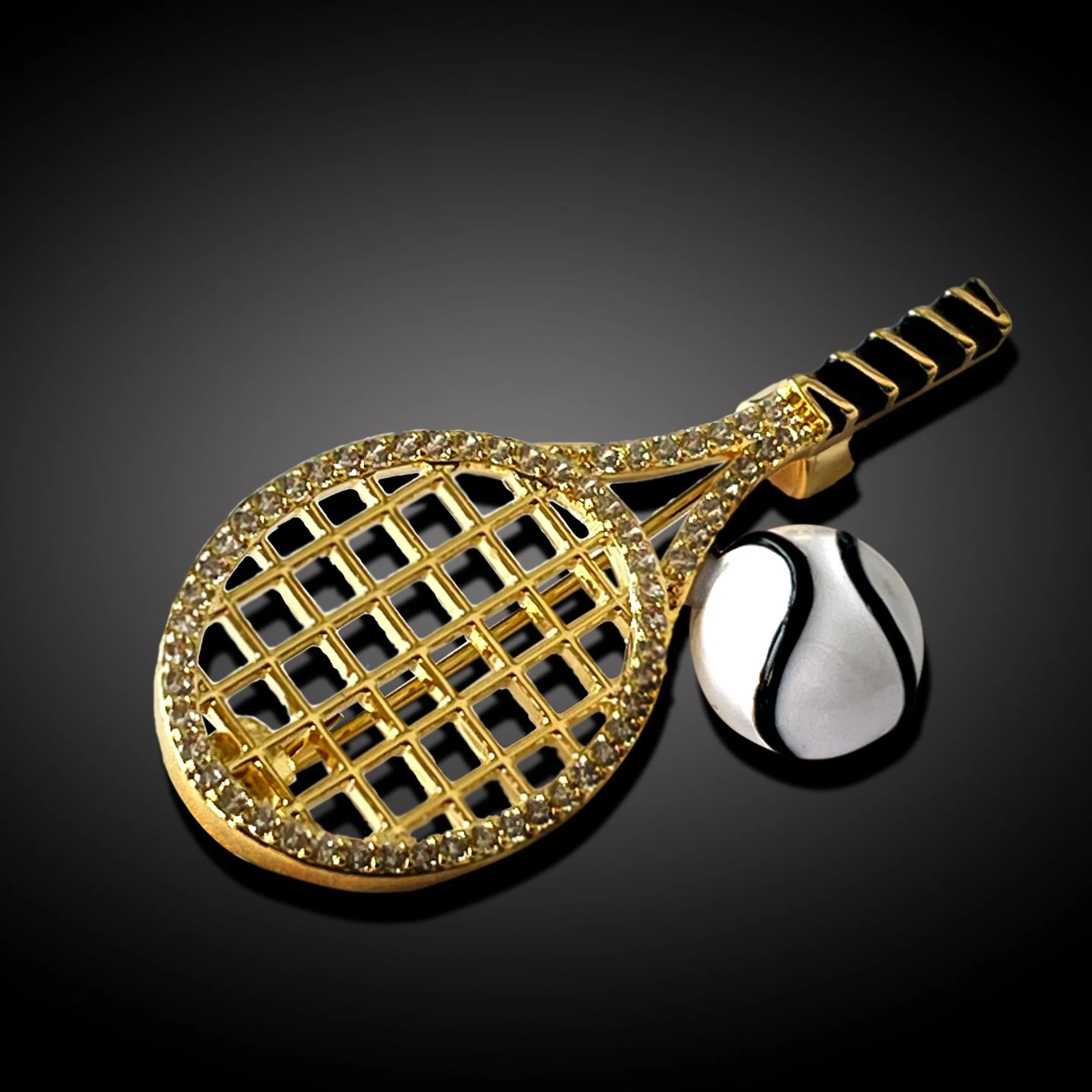 Classic Rhinestones Tennis Rackets Brooches for Women Unisex Enamels Pins Badges Office Party Backpack Gift Jewelry Accessories