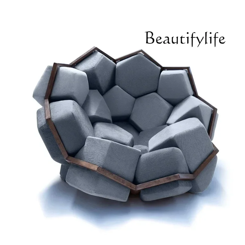 Nordic Modern and Unique Creative Designer Single Sofa Villa Hotel Living Room Quartz Armrest Fabric Leisure Chair