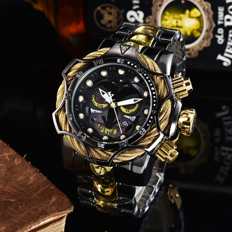 Fashion New Men\'s Quartz Watch with Joker Pattern Large Plate Multi functional Alloy Strap Waterproof Quartz Casual Business Wat