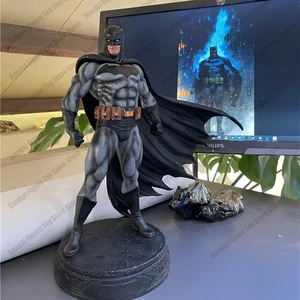 Dark Knight Batman Anime Costurine Model, GK Action Figure, Justice League, Giant Ornament, Gift Toys, 38cm Main Batman Doll Sales - №4