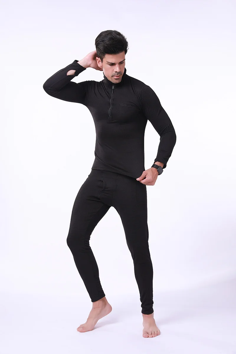 Men's Breathable Fleece Thermal Set Tactical Outdoor Camouflage Combat Suit Quick Dry Slim Fit Underwear Long Johns for Cycling