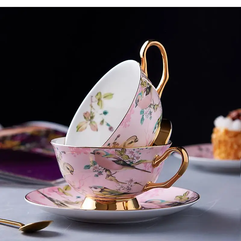 

Ceramic Phnom Penh Tea Set High Quality Bone China Coffee Cup Saucer Spoon Home Romantic Afternoon Drinkware